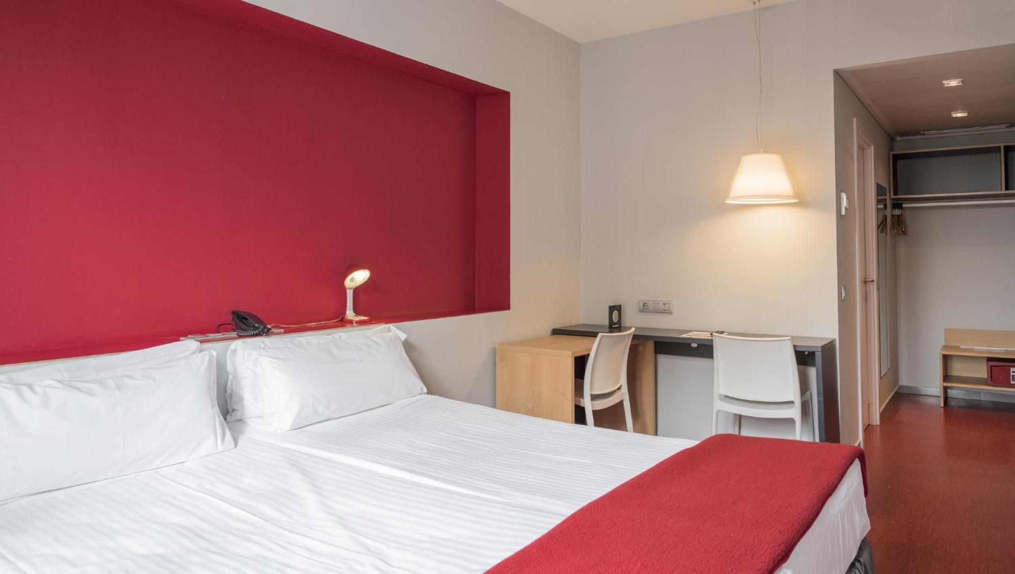 Twin Room with Balcony,1234915151:JPEG