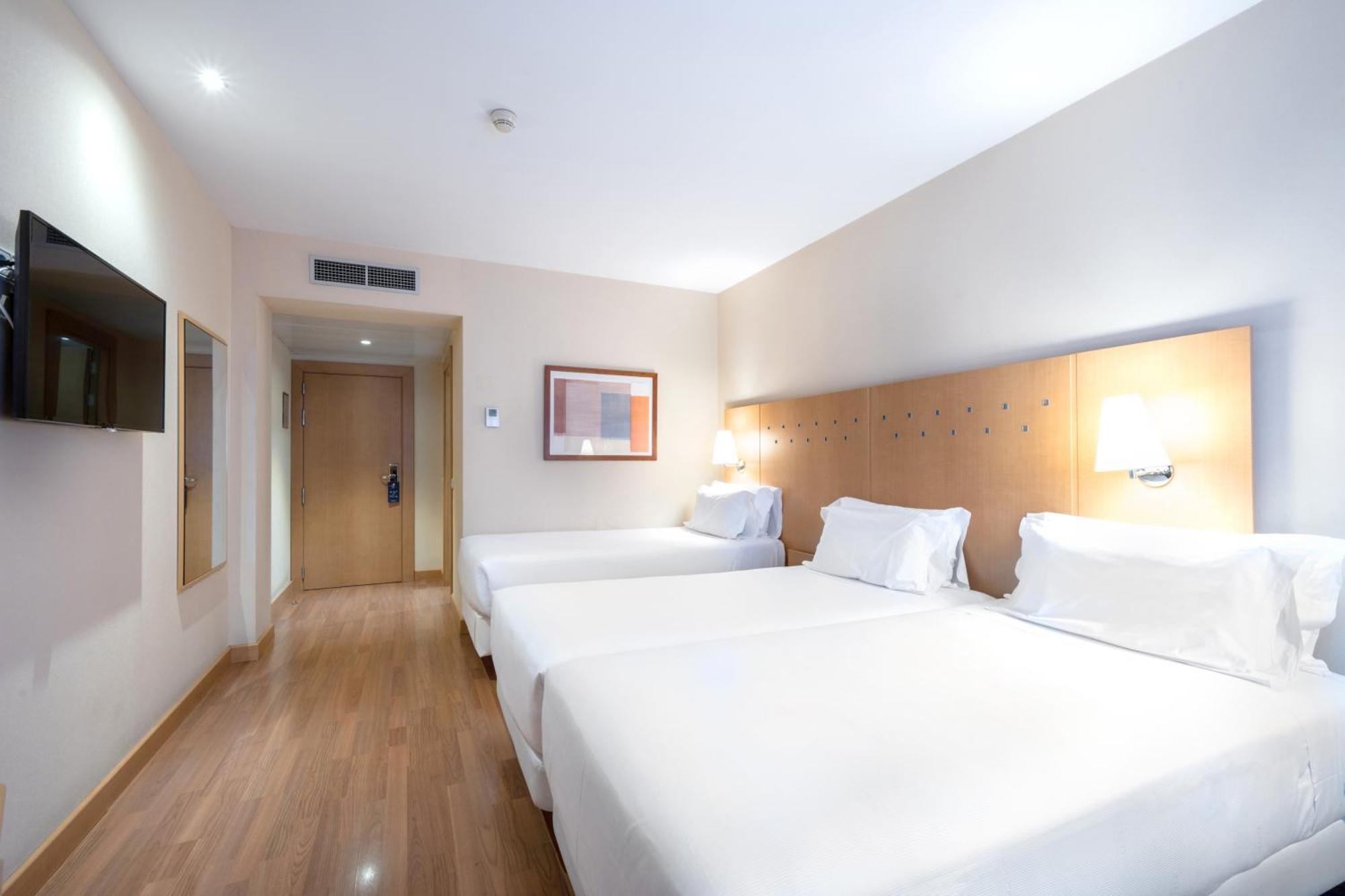 Chambre Triple (3 Adultes)